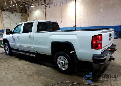 2019 GMC Sierra K2500 Sle z USA, uszkodzony, nr VIN 1GT12PEY2KF115138